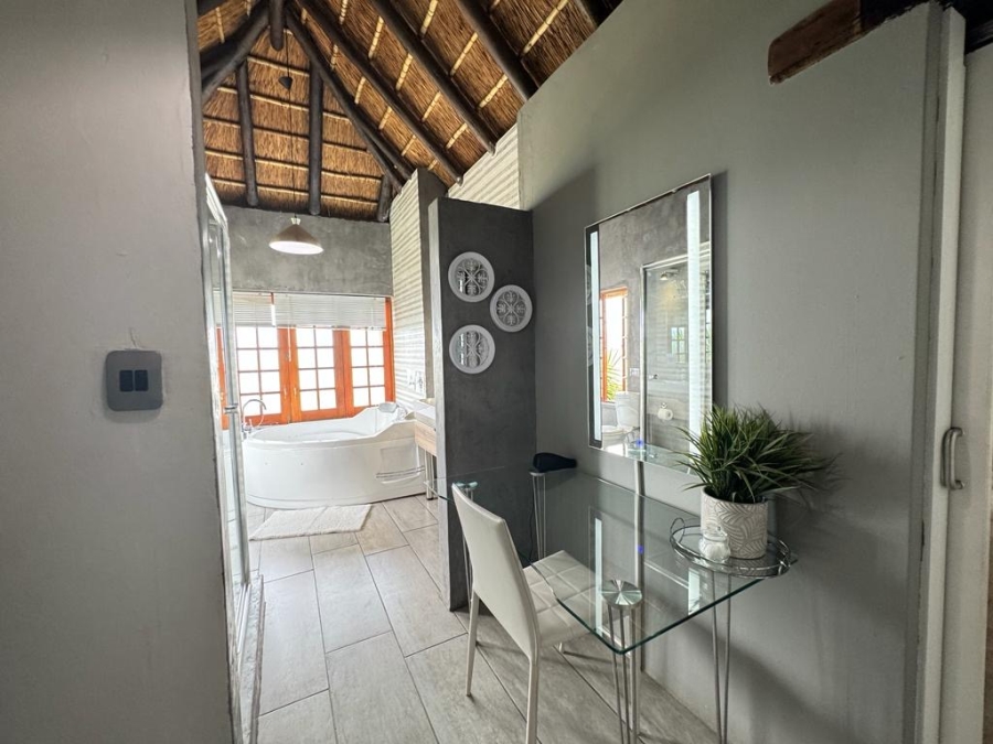 10 Bedroom Property for Sale in Kosmos North West